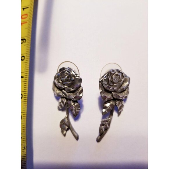 Pewter Roses Handmade Earrings Floral Post Drop Style SC407 - Picture 9 of 9